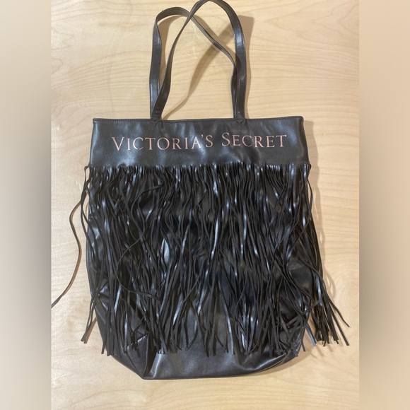 Victoria’s Secret Shoulder Bag (BS) - Picture 3 of 10